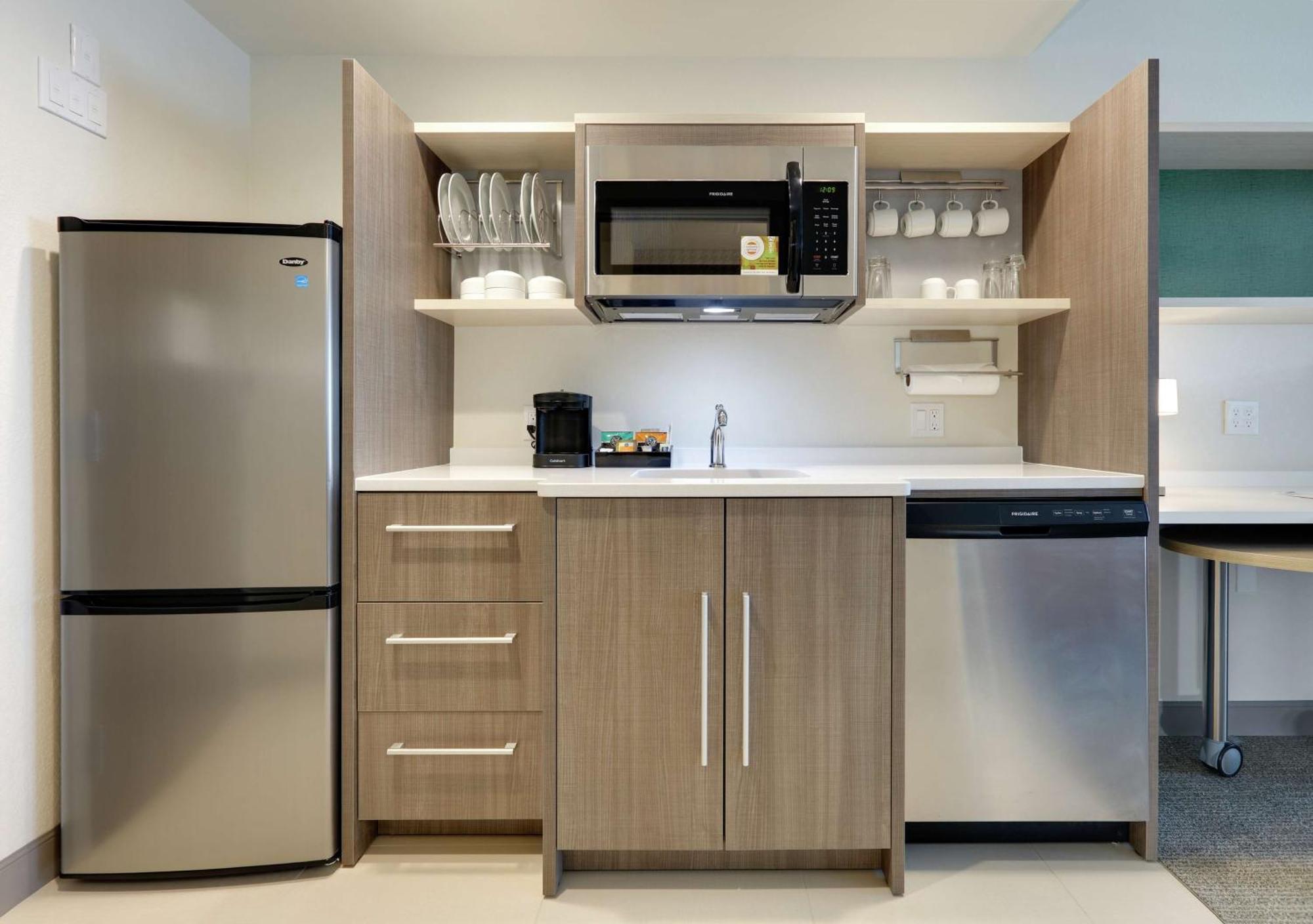 Home2 Suites By Hilton Yakima Airport Bagian luar foto
