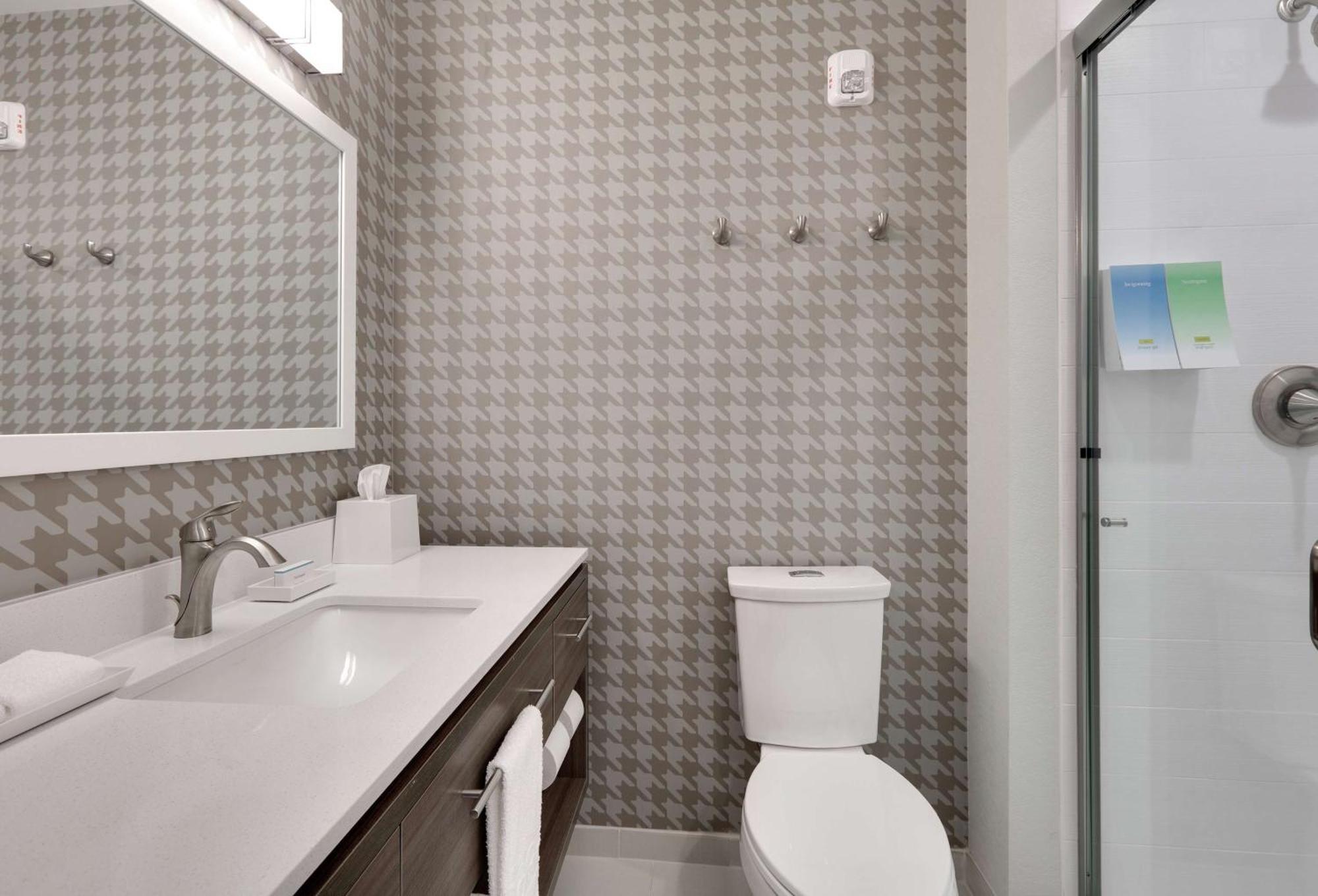 Home2 Suites By Hilton Yakima Airport Bagian luar foto